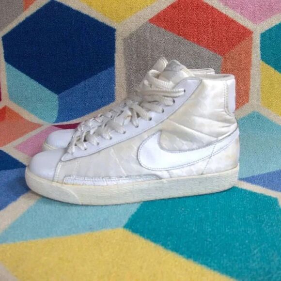 Nike Women's Blazer High Casual Shoes 317808-114‎ White Checkered - US Size: 9 - Picture 1 of 8